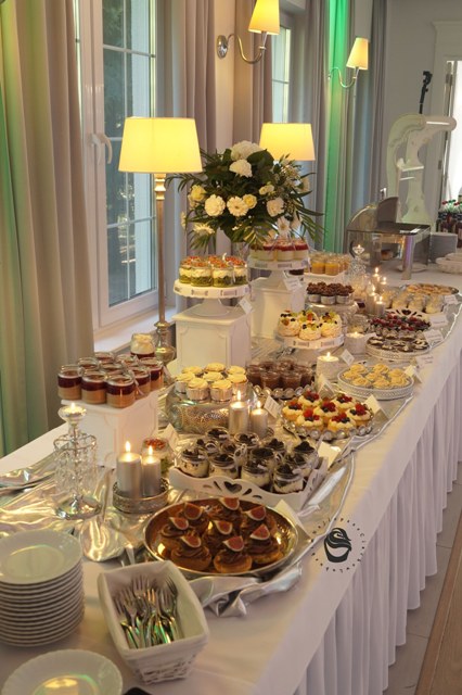 oferta weselna gorzów wielkopolski słodkości i tort na wesele domowe wypieki kompleksowa słodka oprawa uroczystości dom w poziomkach (9)